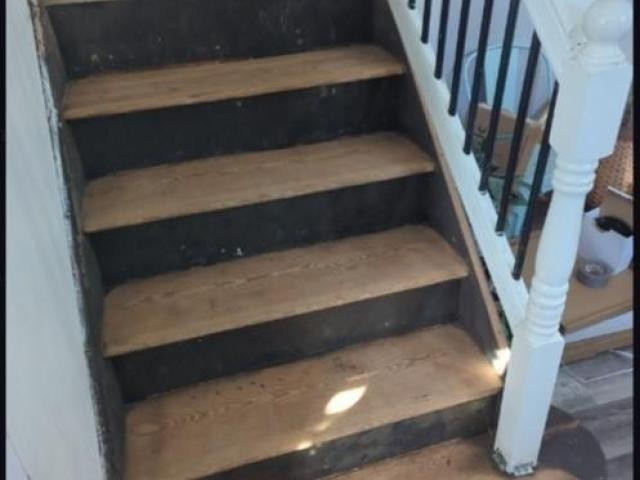 oak wood steps