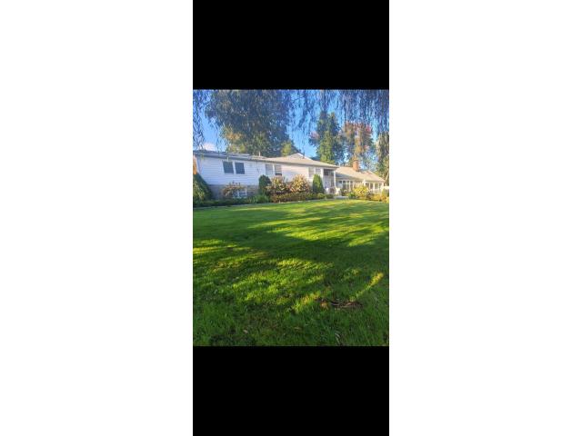 power washing and paint front house